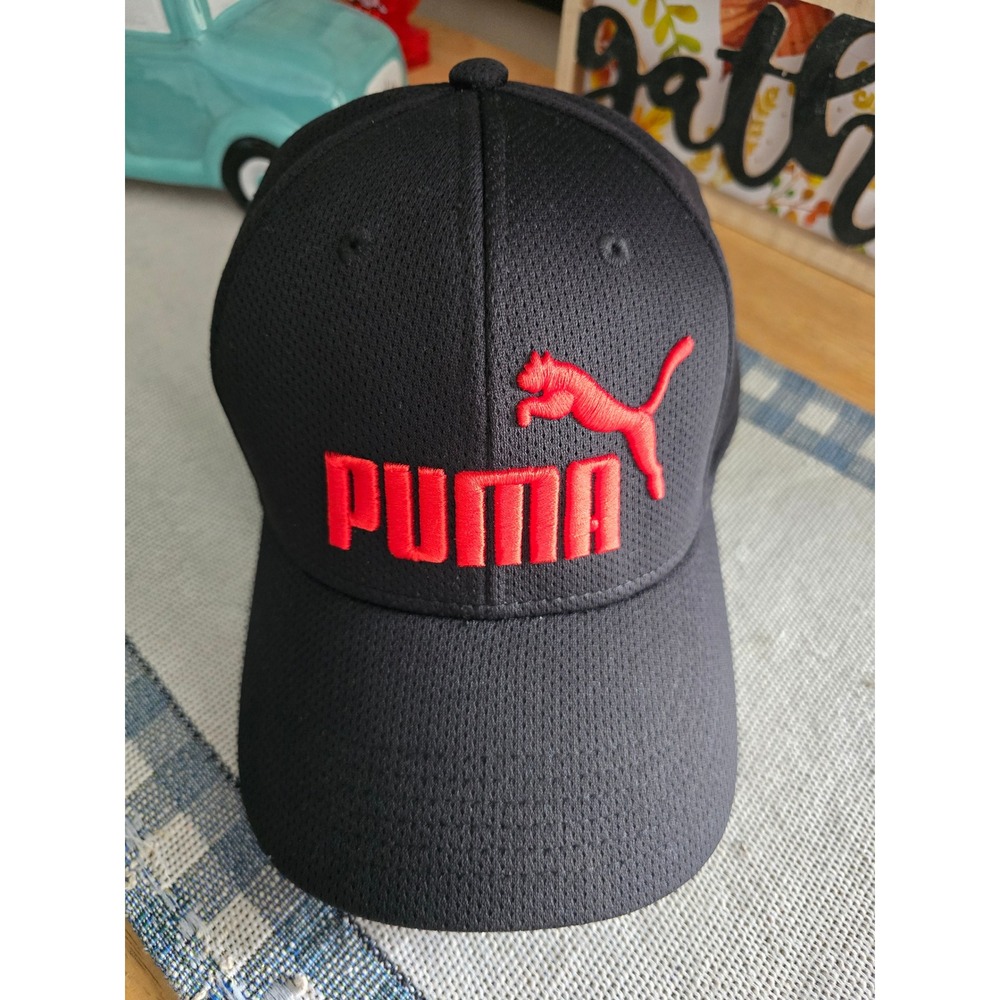 Puma Mens Black Red Mesh Stretch Fit Baseball Cap Hat S/M Embroidered Logo